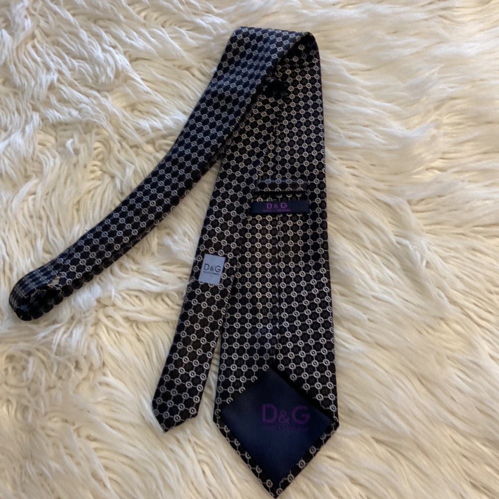 DOLCE GABANA MAN TIE EXCELLENT CONDITION SEE ALL PHOTOS - Picture 6 of 12
